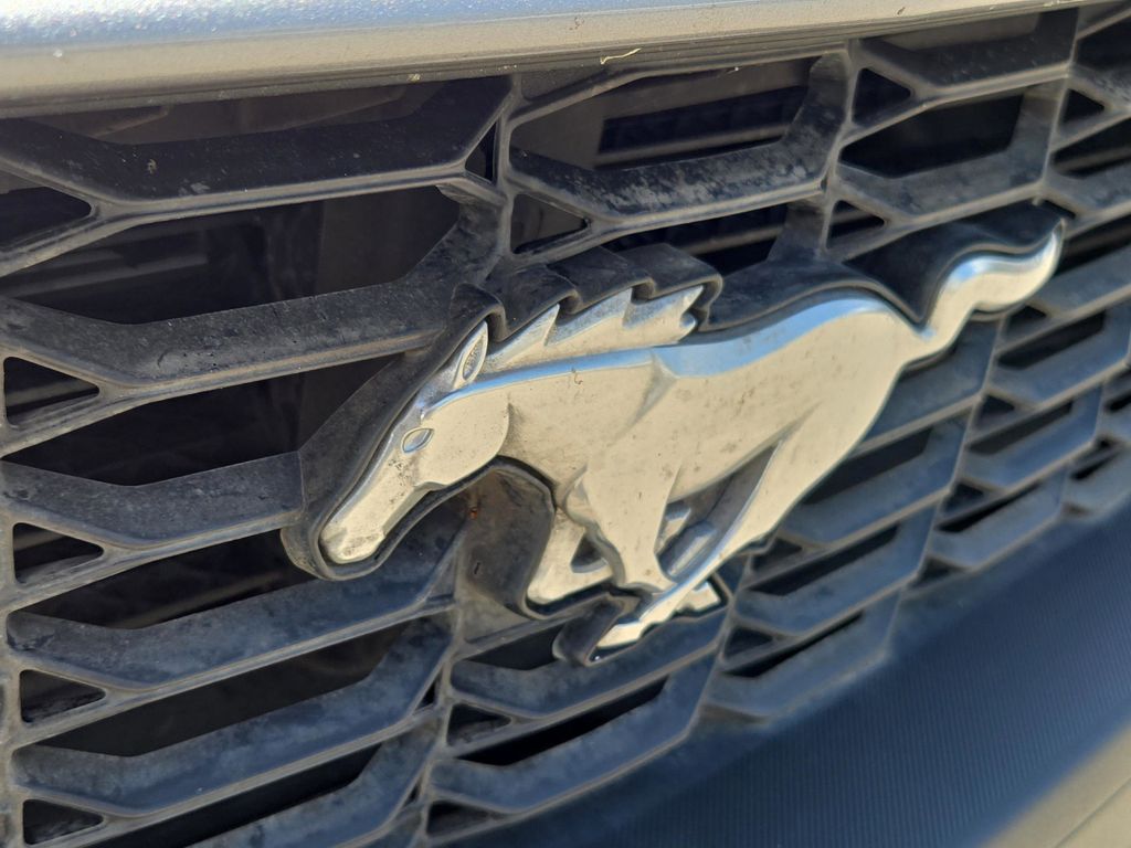 2024 Ford Mustang EcoBoost Premium photo 4