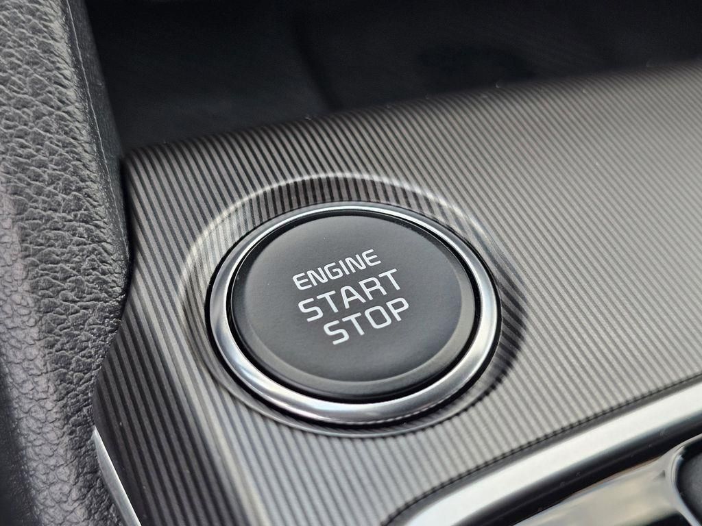 2026 Kia Sportage SX - Photo 22