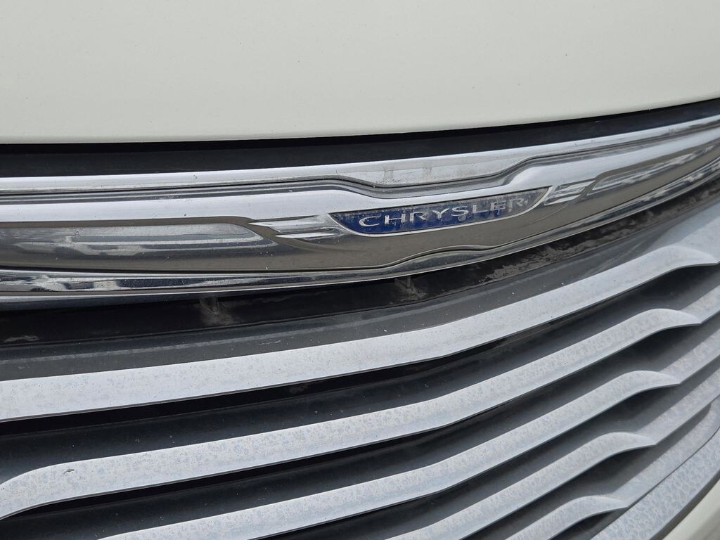 Used 2024 Chrysler Pacifica Touring L Van Passenger Van