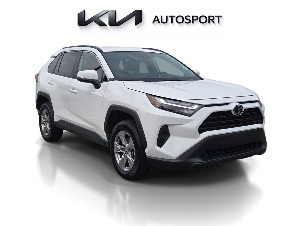 Used 2025 Toyota RAV4 XLE SUV