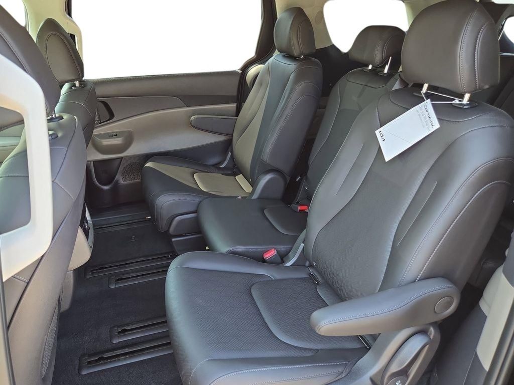 2026 Kia Carnival EX - Photo 19