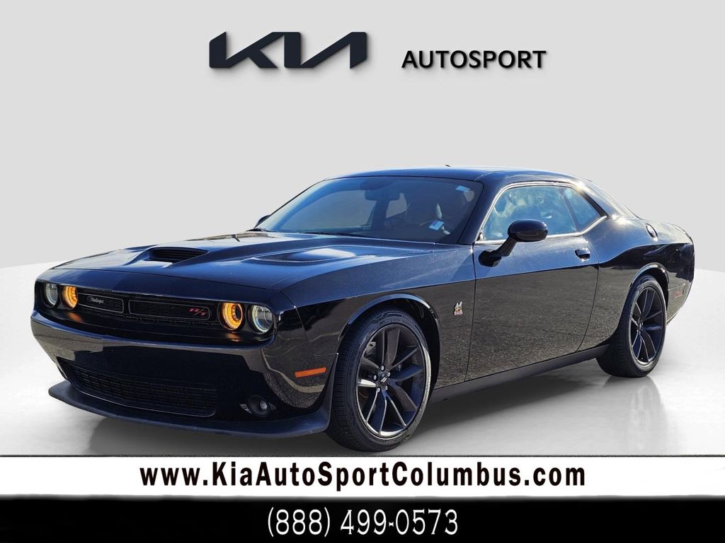 2019 Dodge Challenger Scat Pack's photo