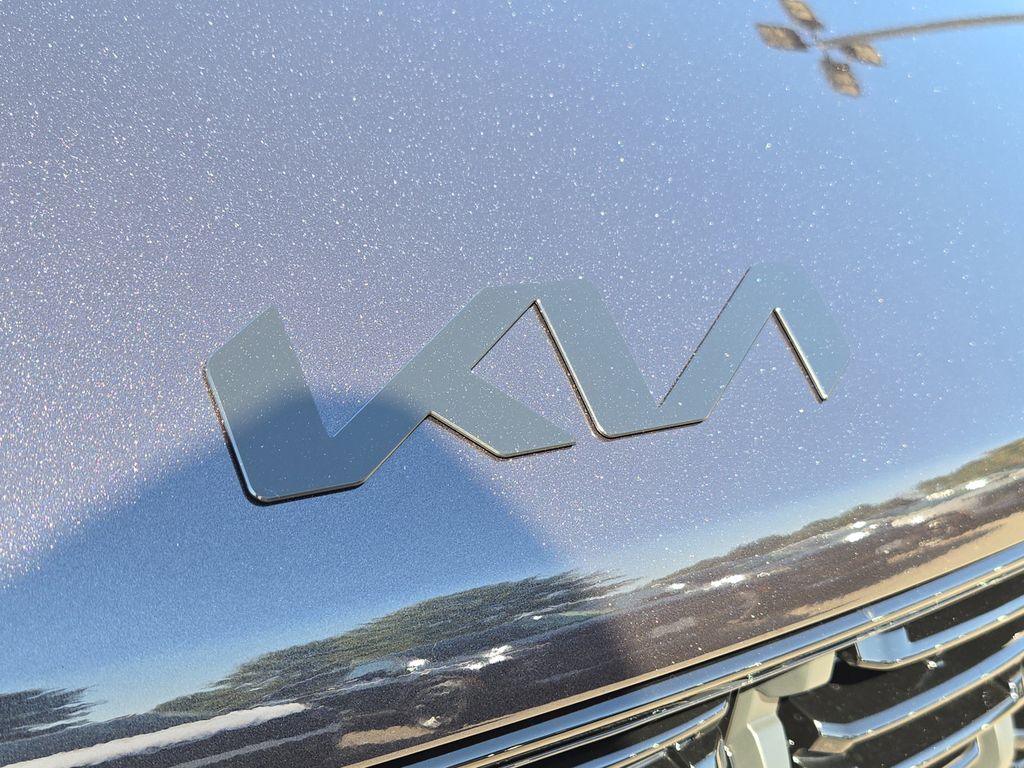 2026 Kia Sorento EX photo 4