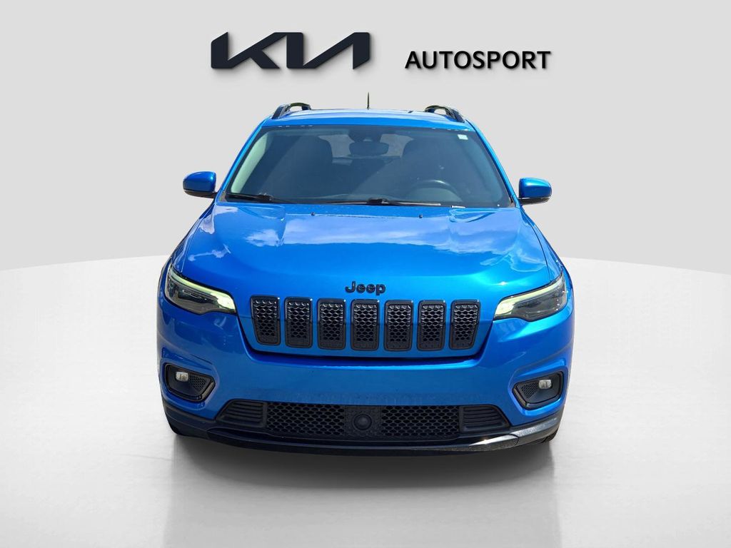 2021 Jeep Cherokee Latitude photo 2