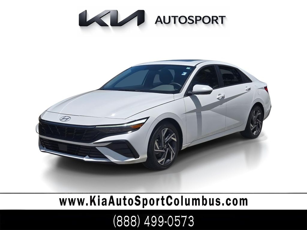 Used 2024 Hyundai Elantra SEL Sedan