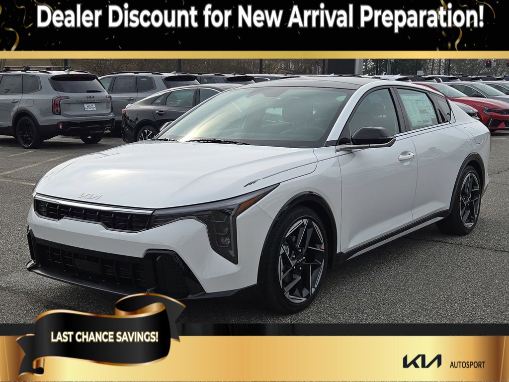 2025 Kia K4 GT-Line's photo
