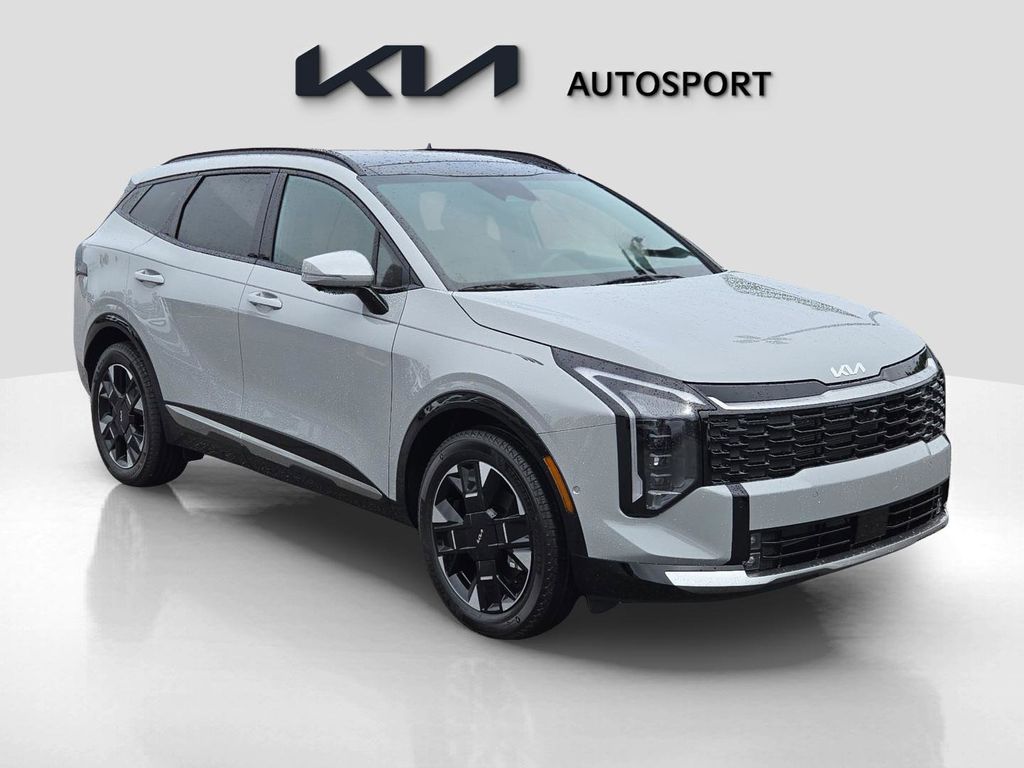 2026 Kia Sportage photo 3
