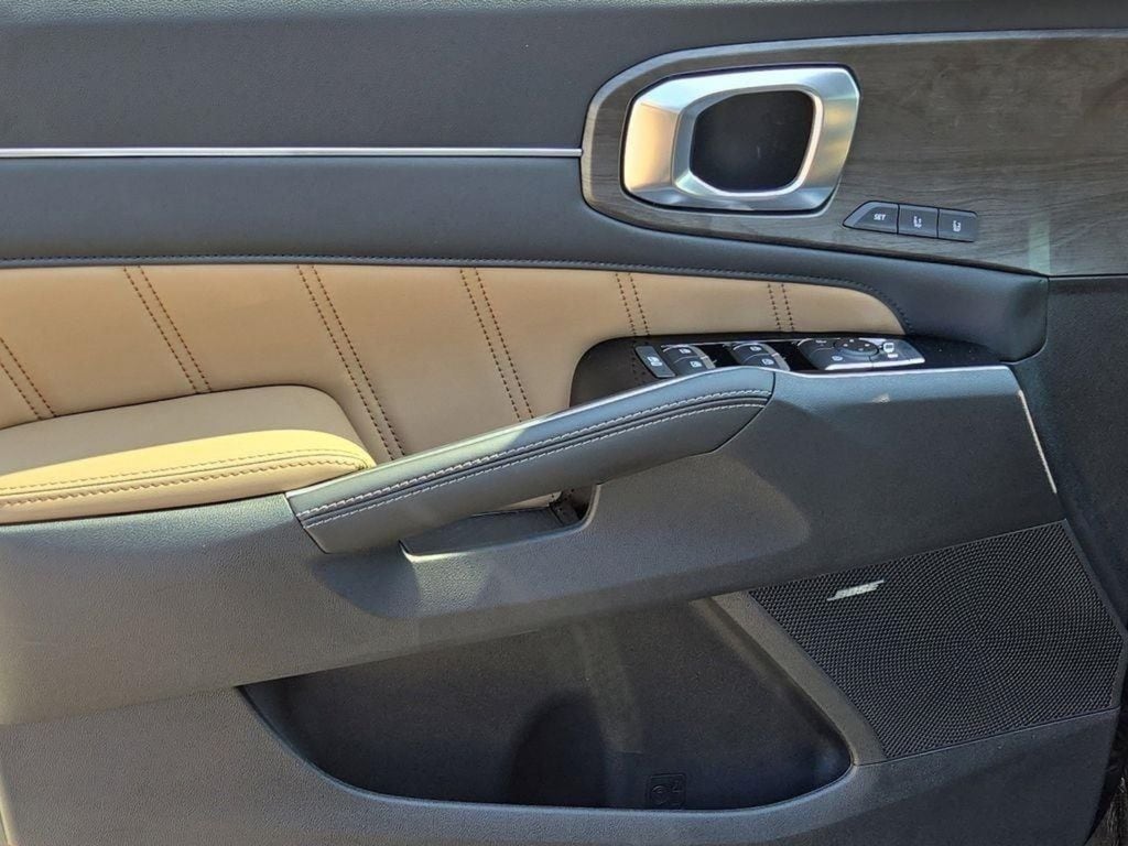 2026 Kia Sorento X-Line SX Prestige - Photo 15