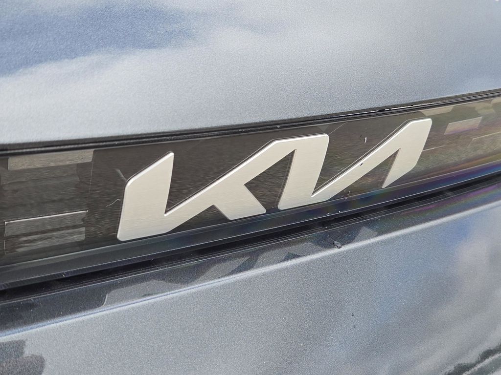 2025 Kia Soul EX photo 4