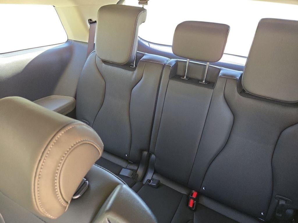 2026 Kia Carnival LXS - Photo 20