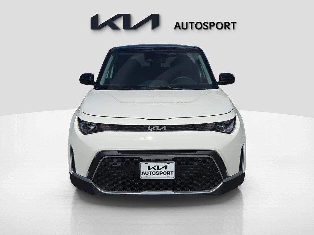 2025 Kia Soul S photo 2
