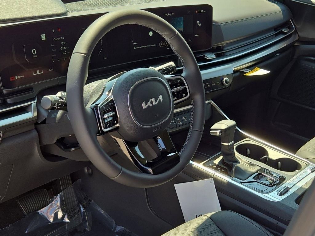 2026 Kia Carnival SX Prestige - Photo 17