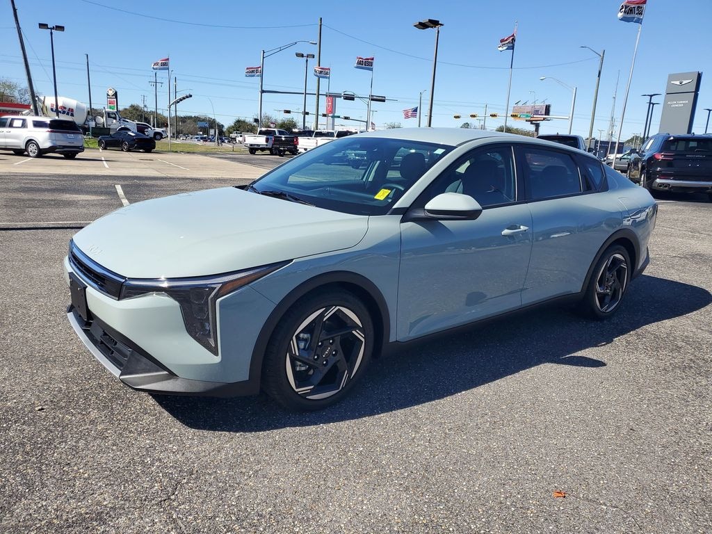 Used 2025 Kia K4 EX Sedan