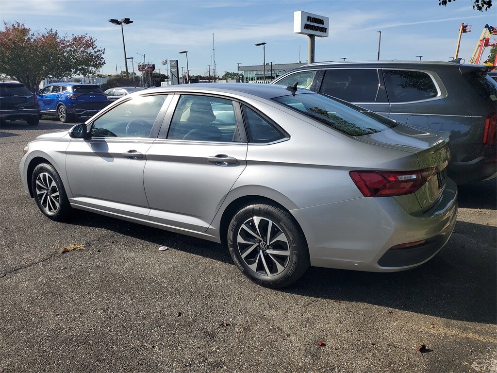 Used 2022 Volkswagen Jetta 1.5T S Sedan
