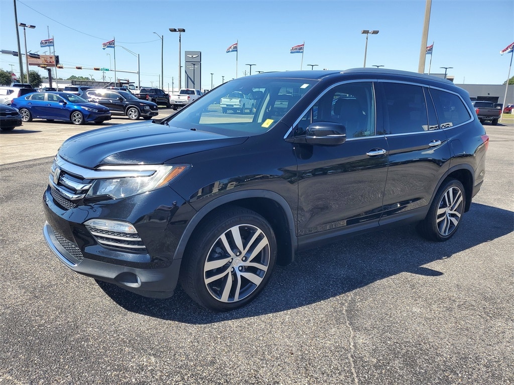 Used 2018 Honda Pilot Elite SUV