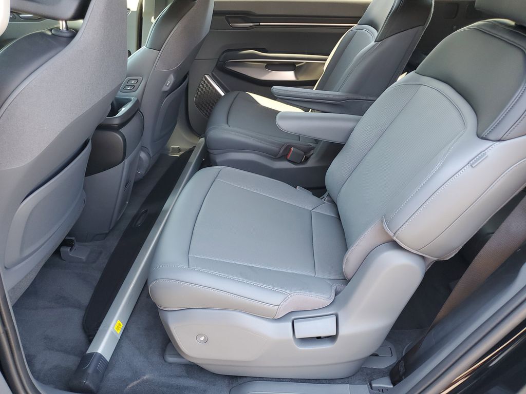 2026 Kia EV9 Light L/R - Photo 22