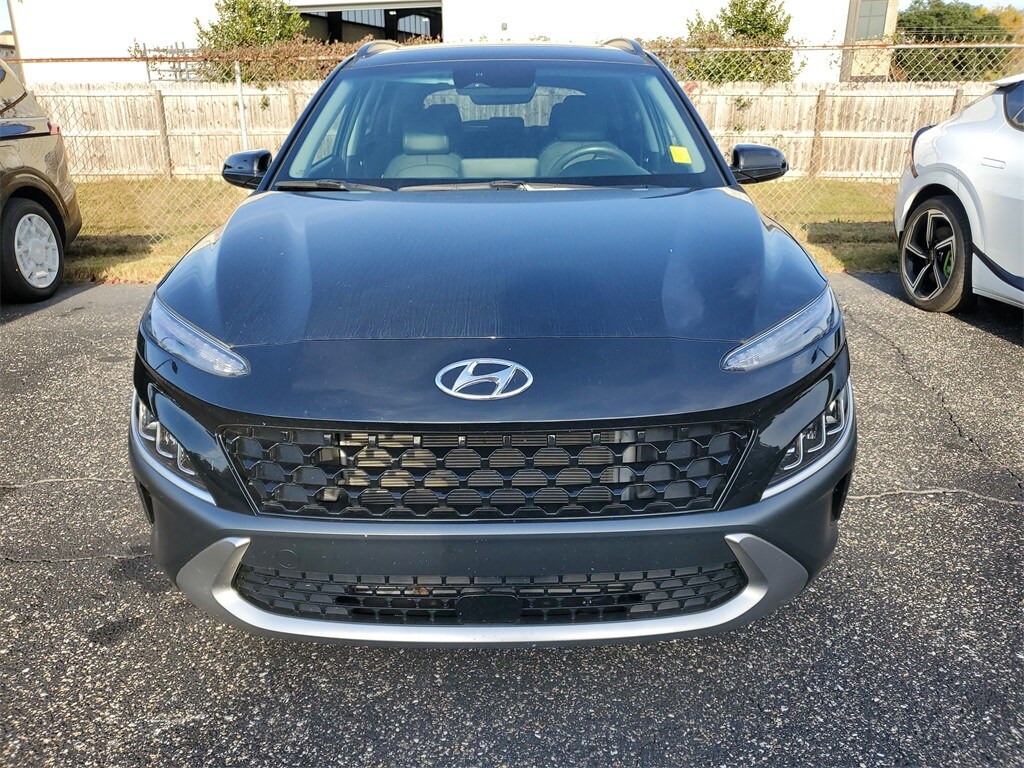 2023 Hyundai Kona Limited photo 3