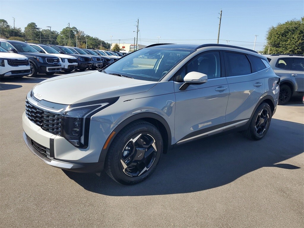 2026 Kia Sportage EX photo 2