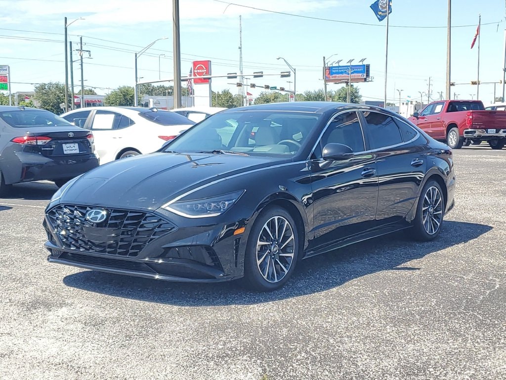 Used 2022 Hyundai Sonata Limited Sedan