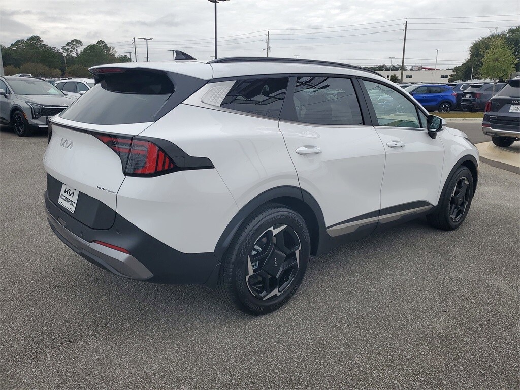 2026 Kia Sportage EX photo 4