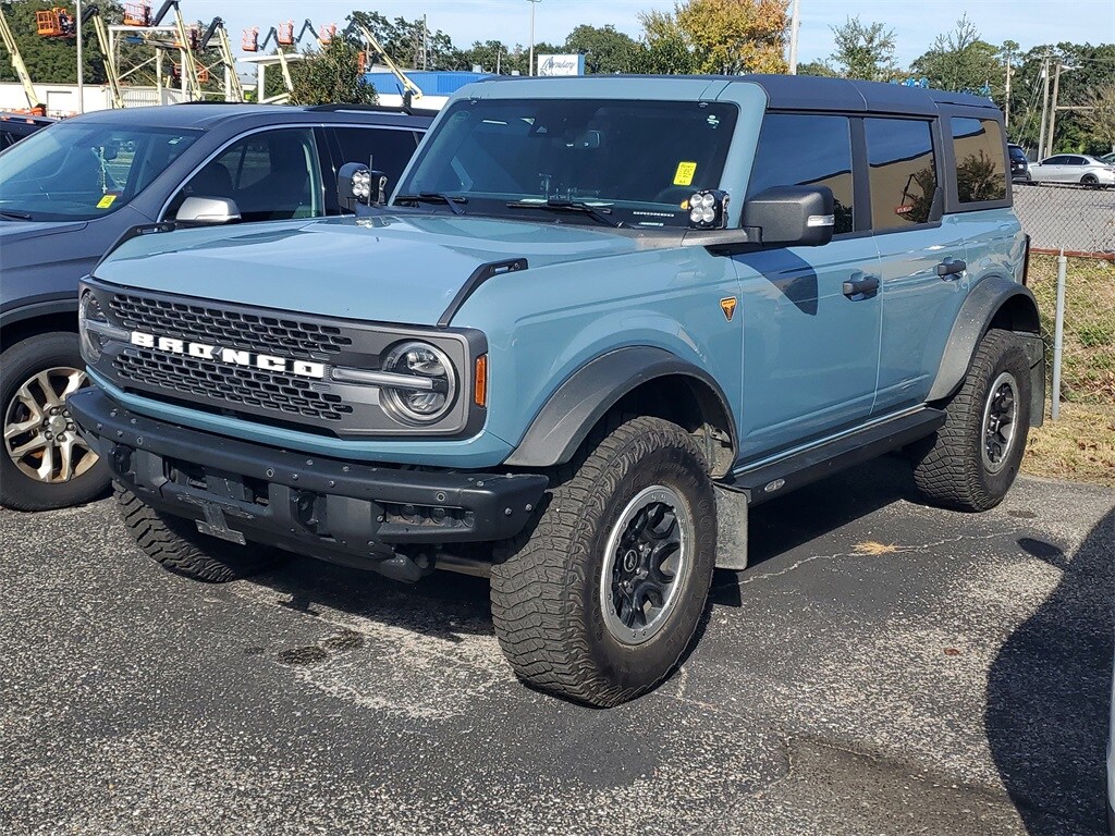 Used 2023 Ford Bronco Badlands SUV