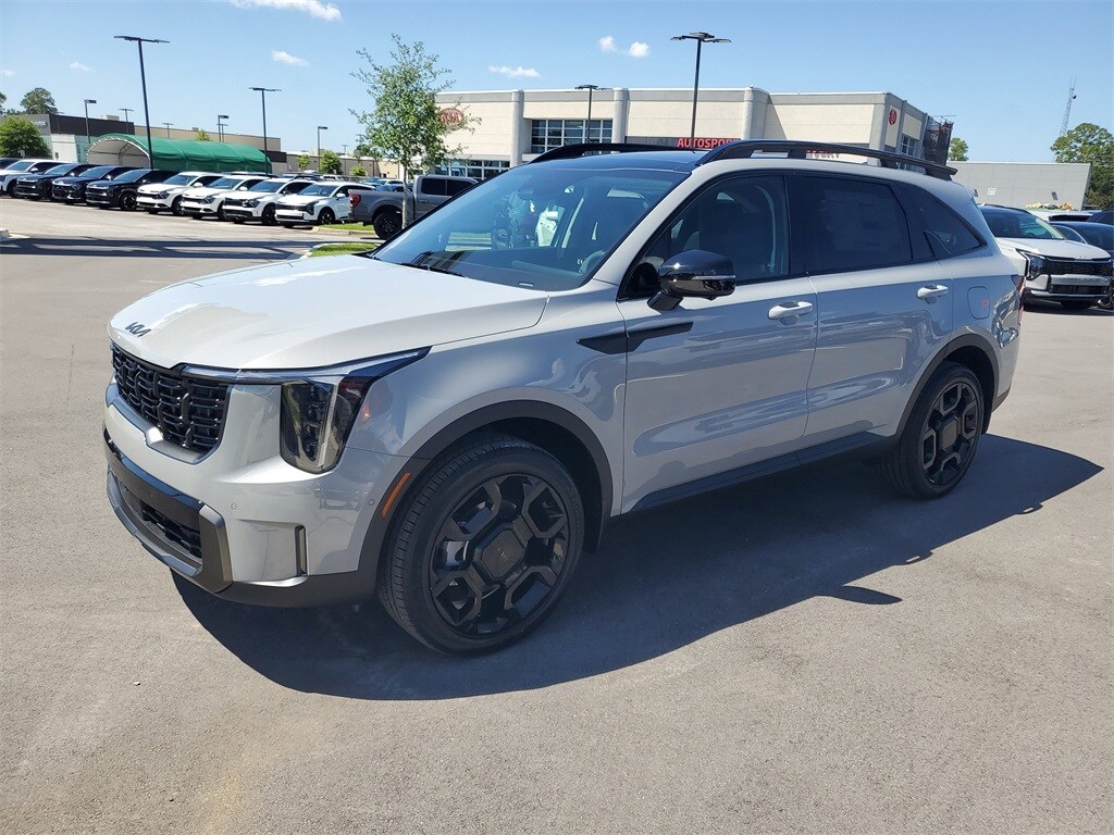 2025 Kia Sorento X-Line SX photo 2