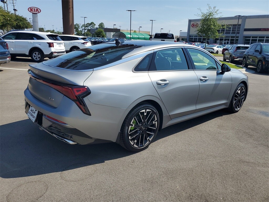 2026 Kia K5 GT photo 4