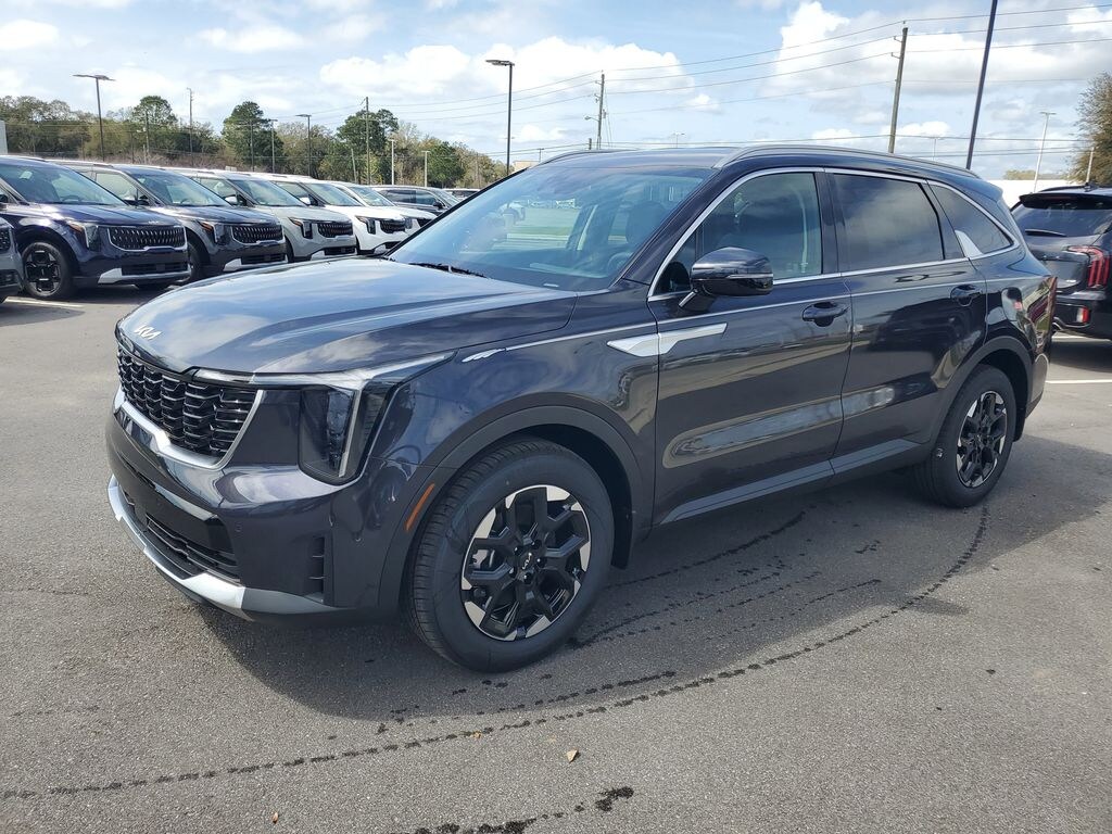 New 2026 Kia Sorento S SUV