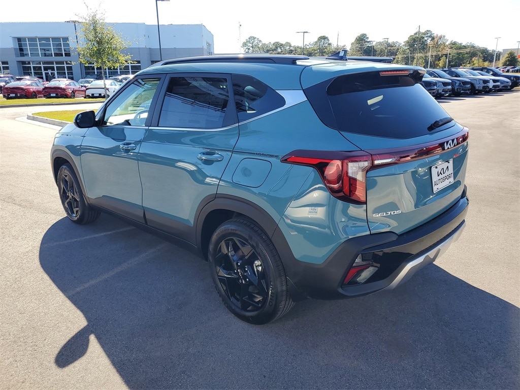 New 2026 Kia Seltos EX SUV