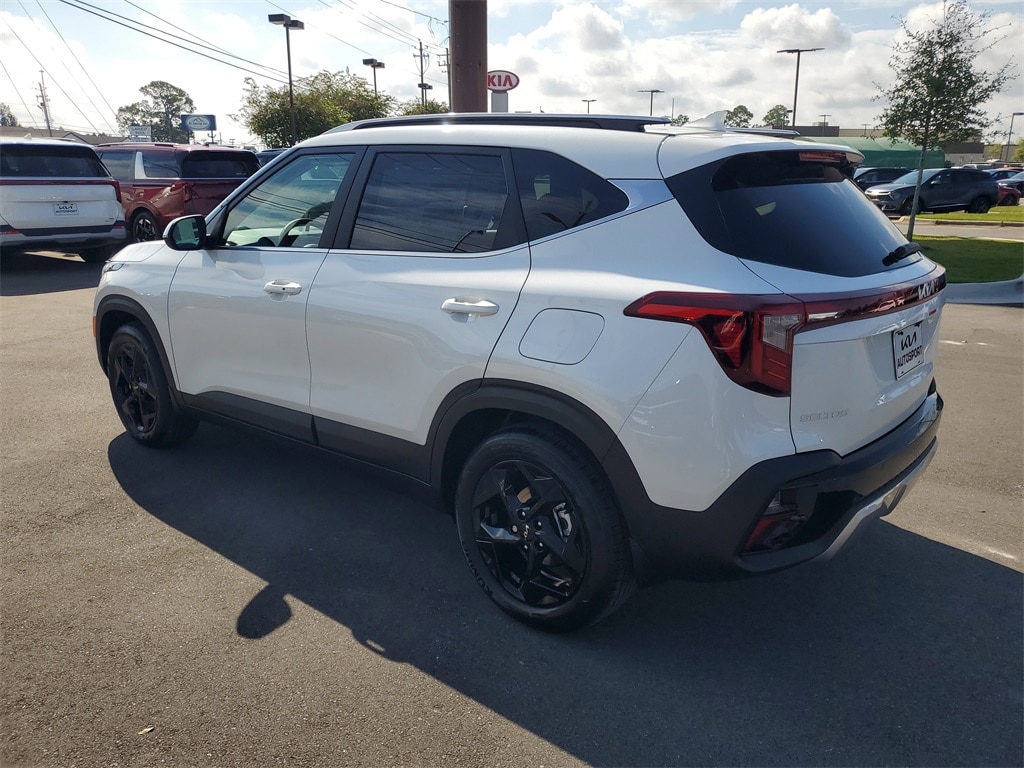 New 2026 Kia Seltos EX SUV