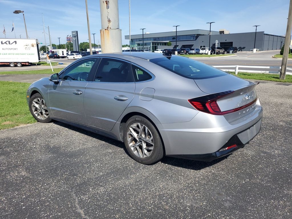 Used 2021 Hyundai Sonata SEL Sedan