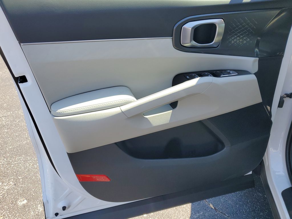 2026 Kia Sorento S - Photo 8