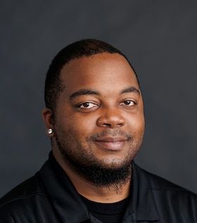 Staff member Kenny Roberts from ID_3eb54fd46c1b