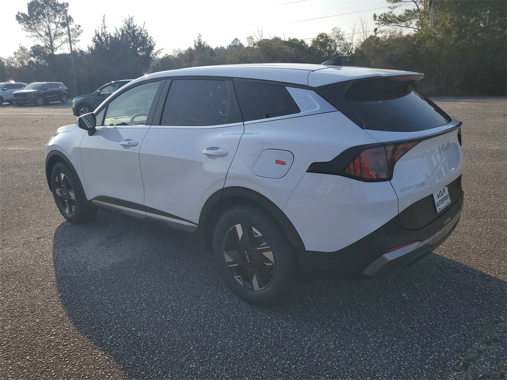 New 2026 Kia Sportage LX SUV