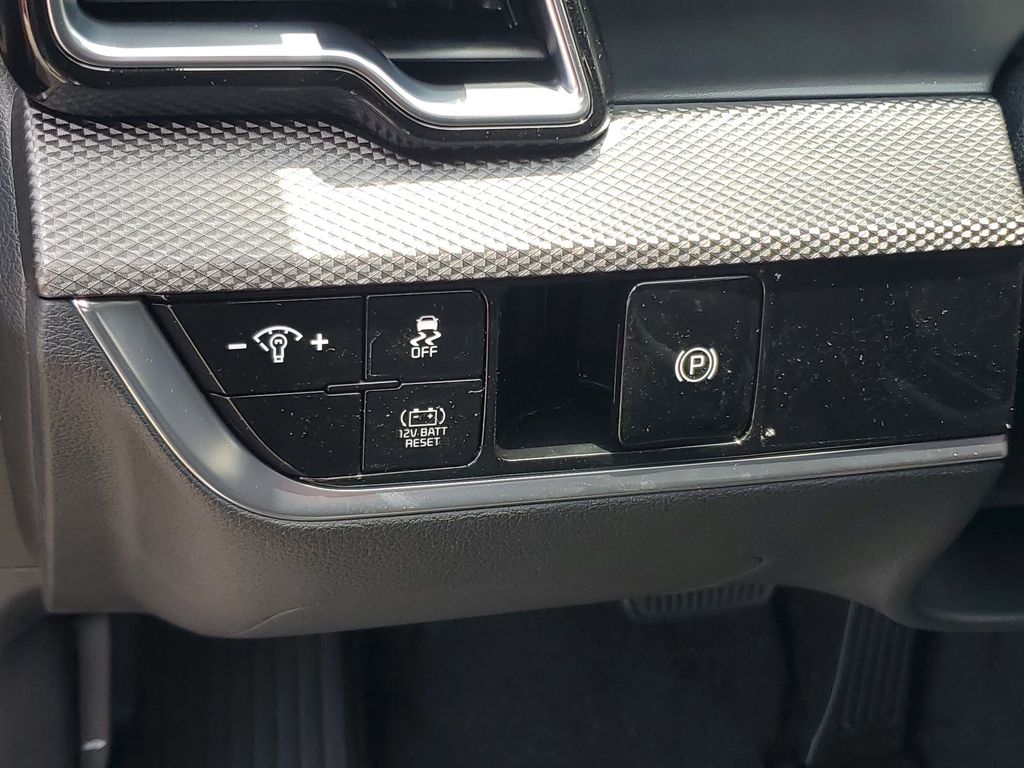 2025 Kia Sportage LX Hybrid - Photo 19
