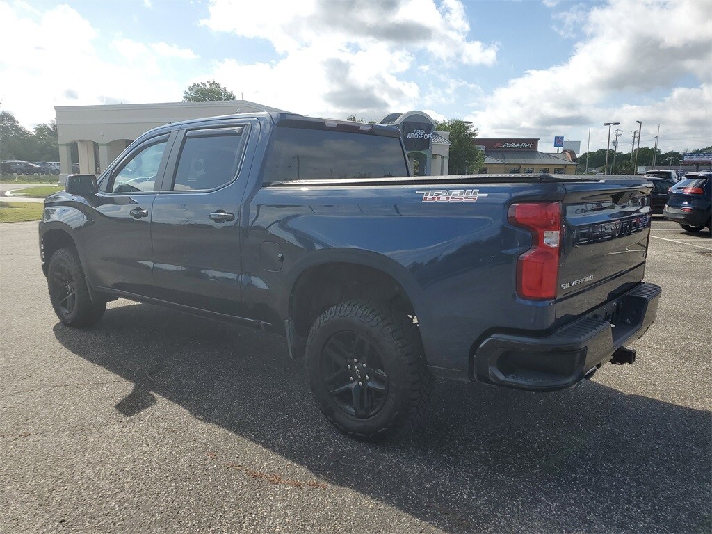 2022 Chevrolet Silverado 1500 LT Trail Boss photo 3