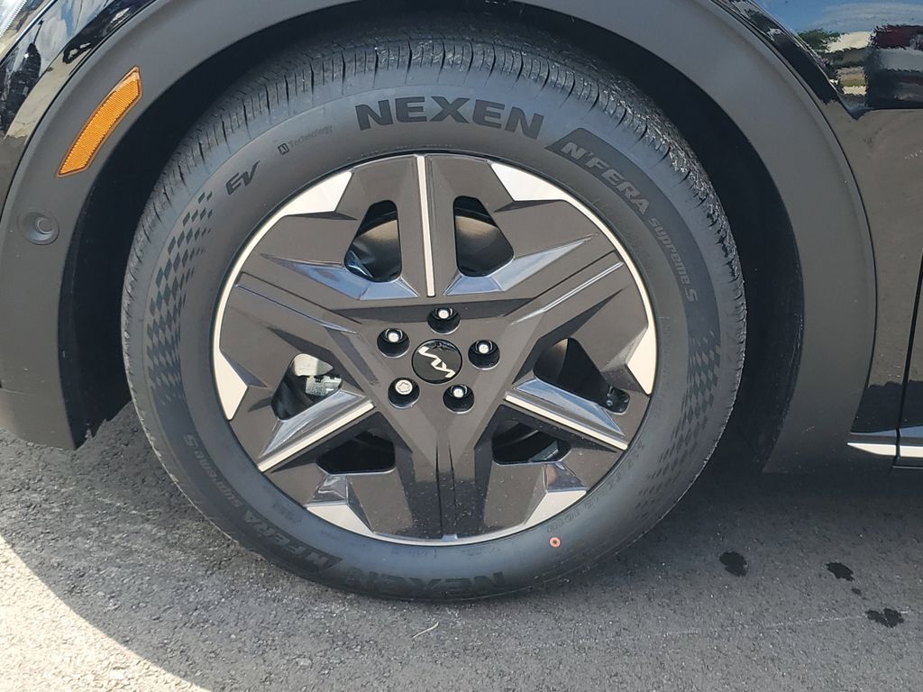 2025 Kia EV6 Light L/R - Photo 28