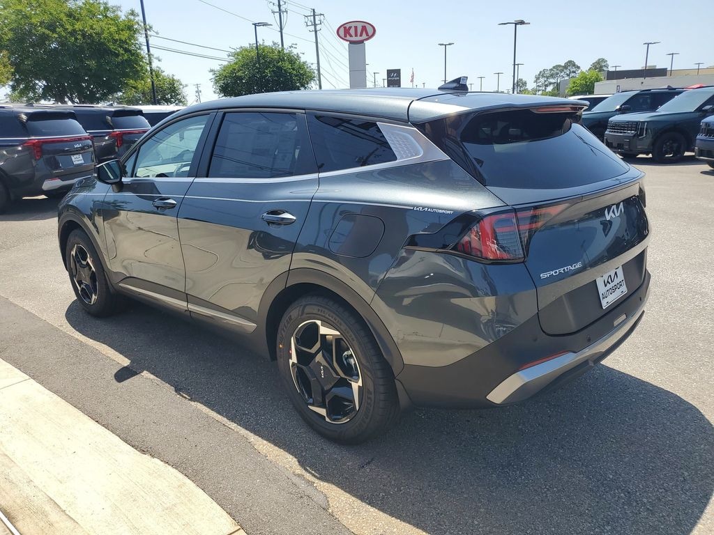 New 2026 Kia Sportage EX SUV