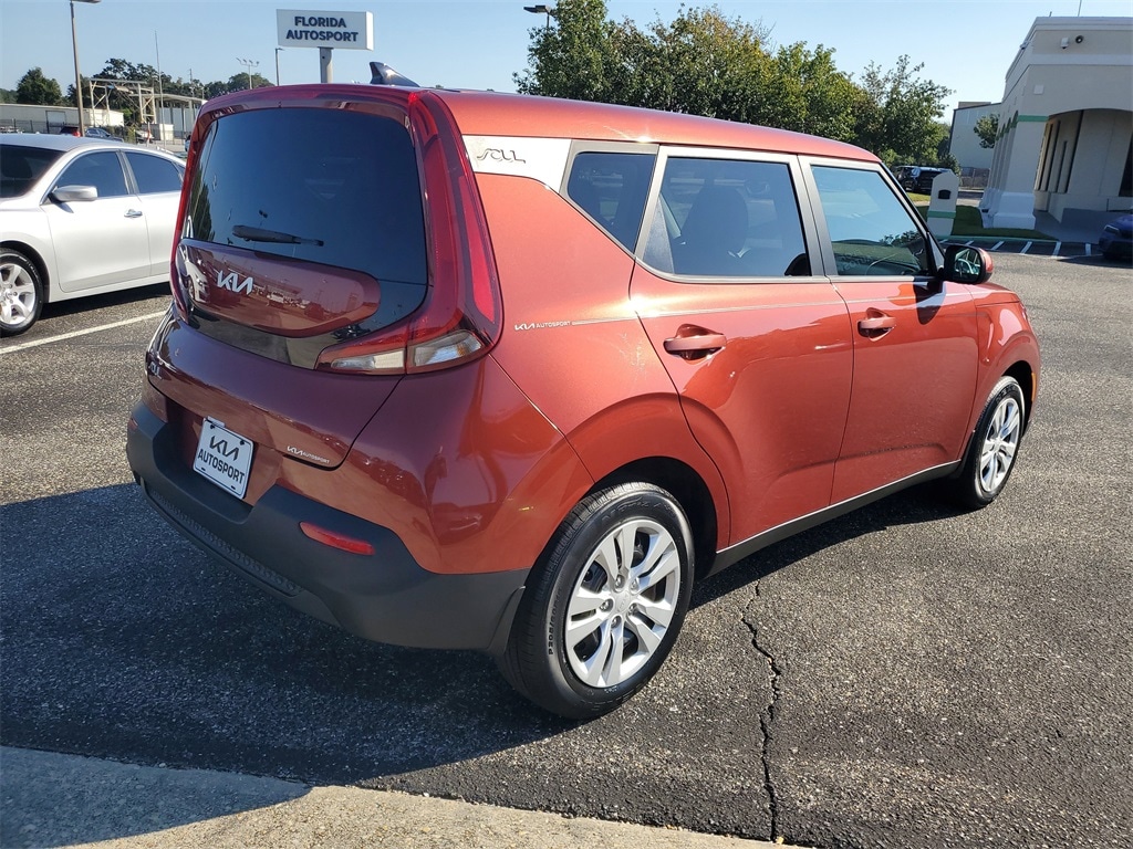 Used 2022 Kia Soul LX Hatchback