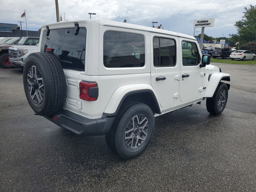 Used 2025 Jeep Wrangler Sahara SUV