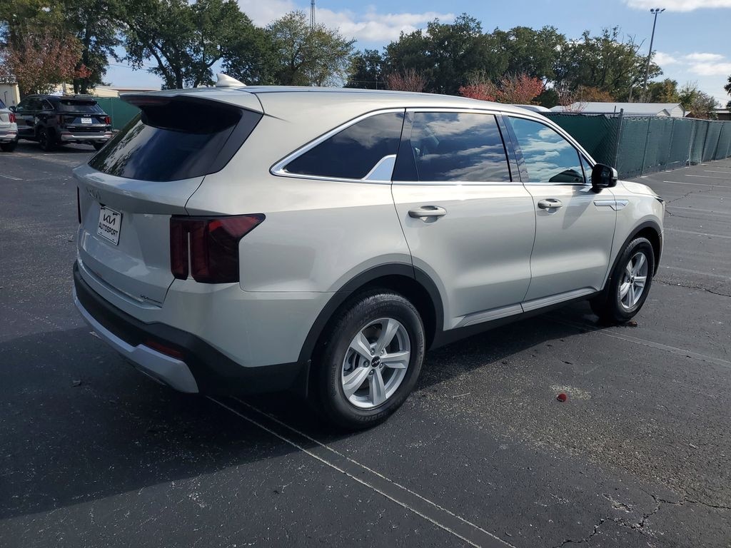 New 2026 Kia Sorento LX SUV