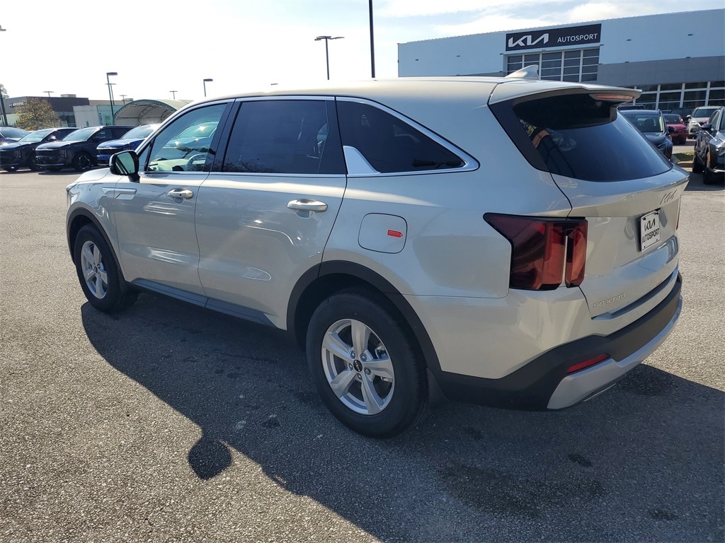 New 2026 Kia Sorento LX SUV