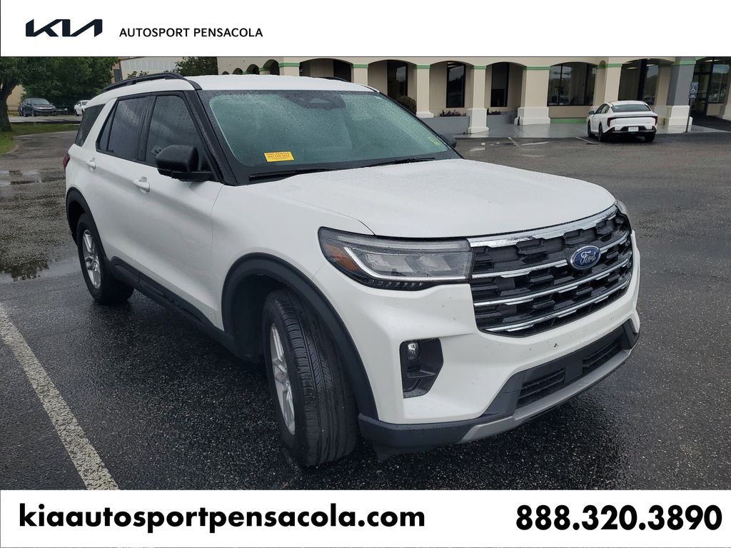 2026 Ford Explorer's photo