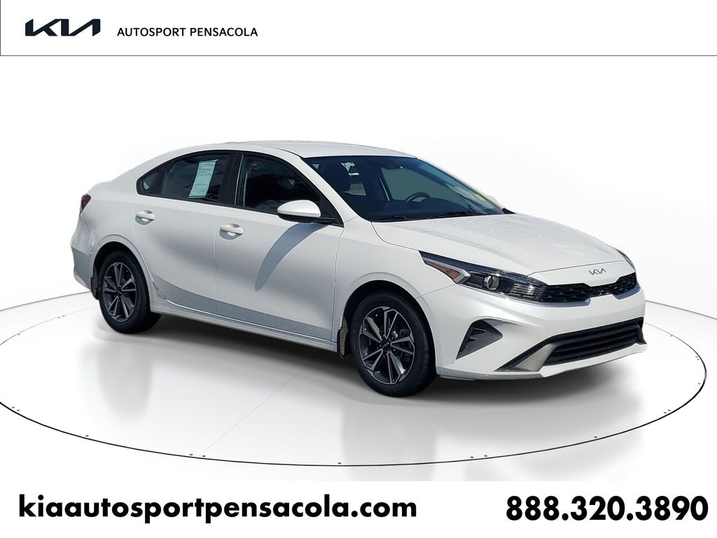 Used 2023 Kia Forte LXS Sedan