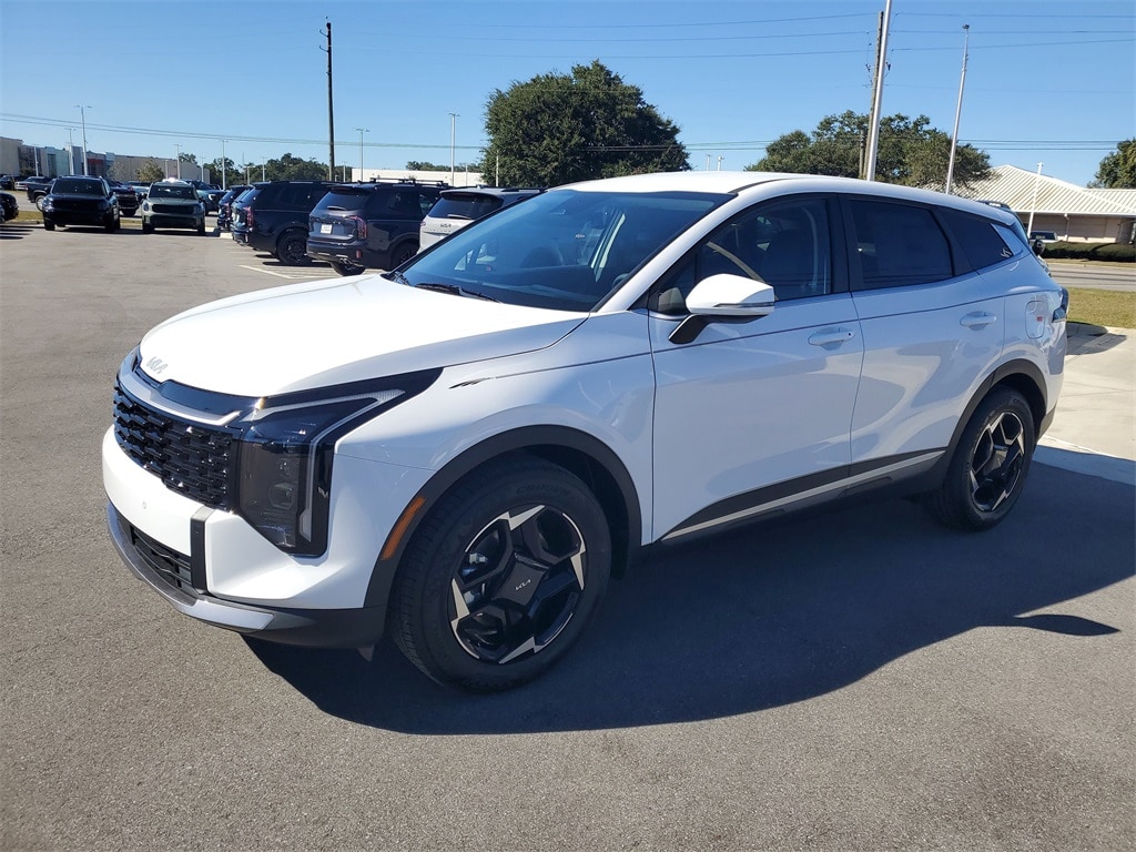 New 2026 Kia Sportage EX SUV