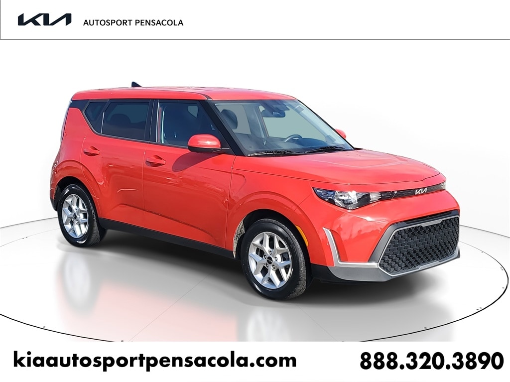 Used 2024 Kia Soul LX Hatchback