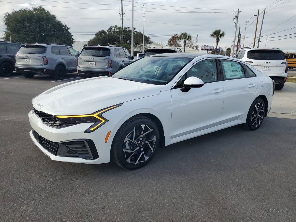 New 2026 Kia K5 EX Sedan