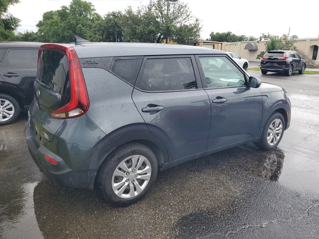 Used 2021 Kia Soul LX Hatchback
