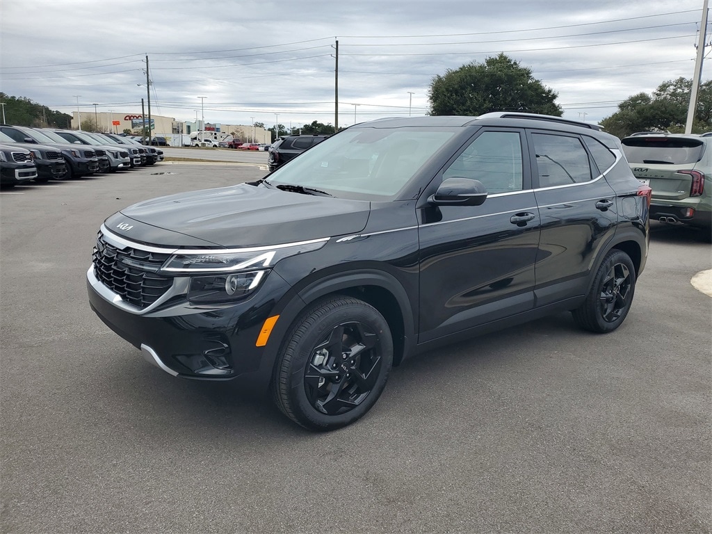 New 2026 Kia Seltos EX SUV