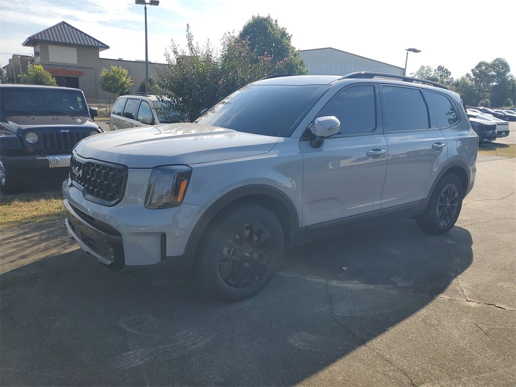 2024 Kia Telluride X-Pro photo 2